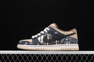 Travis Scott × SB DUNK joint name board shoes cashew fruit CT5053-001