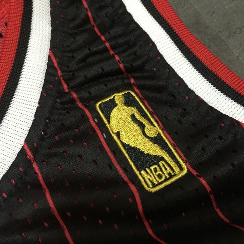 Men's Michael Jordan Black Retro Classic Team Jersey