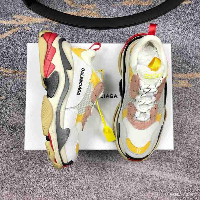 Men Balenciaga Triple-S Sneaker Grey/Red