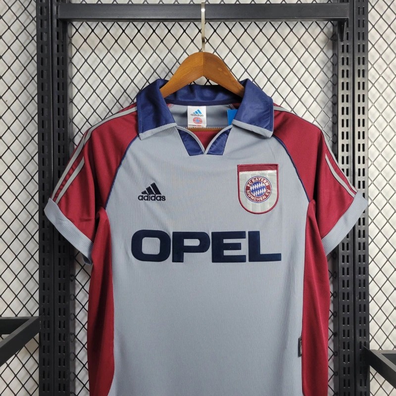 Retro 1998/99 Bayern Munich Away Jersey