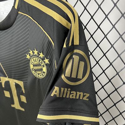 2025/26 Bayern Munich Black Gold Special Edition Jersey