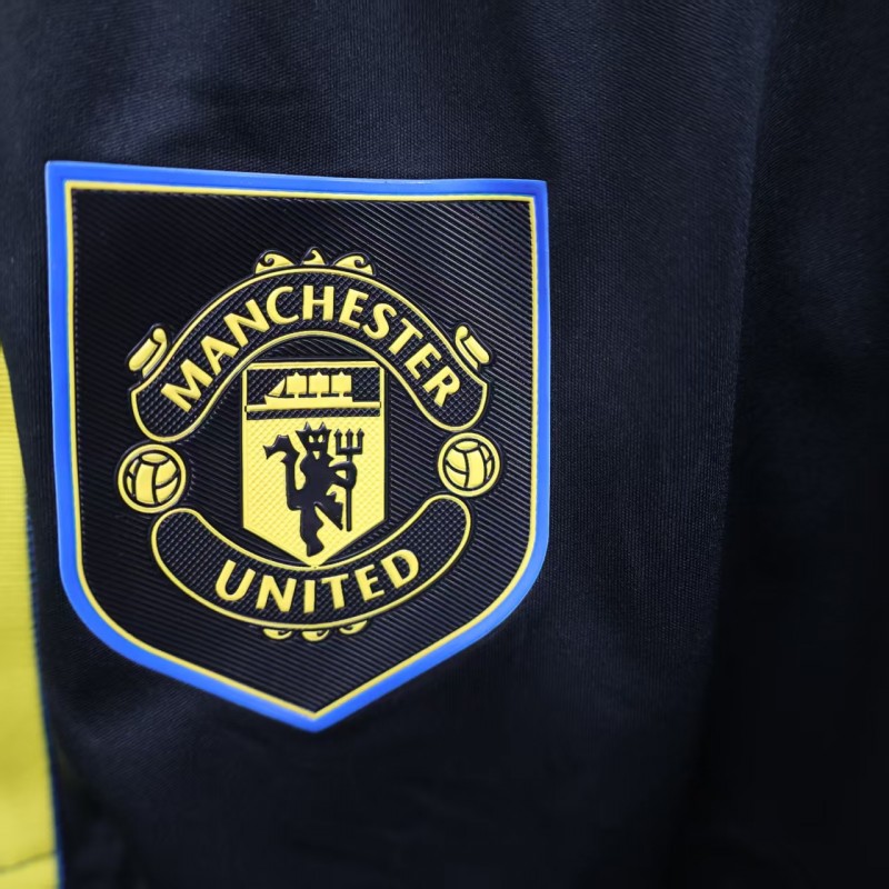 Player Version 25/26 Manchester United Away Shorts