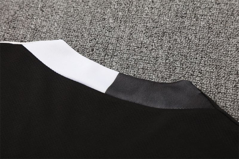25/26 PSG Black T90 with XS Short Sleeve+Soccer Shorts