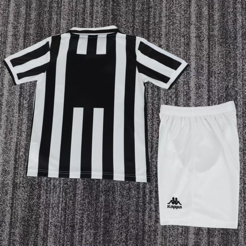 Retro Kids 95/97 Juventus Home Jersey
