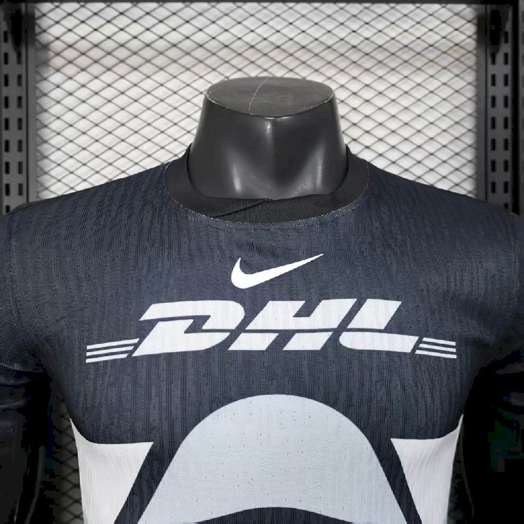 2025/26 Player Version Mens Pumas UNAM Goalkeeper Jersey