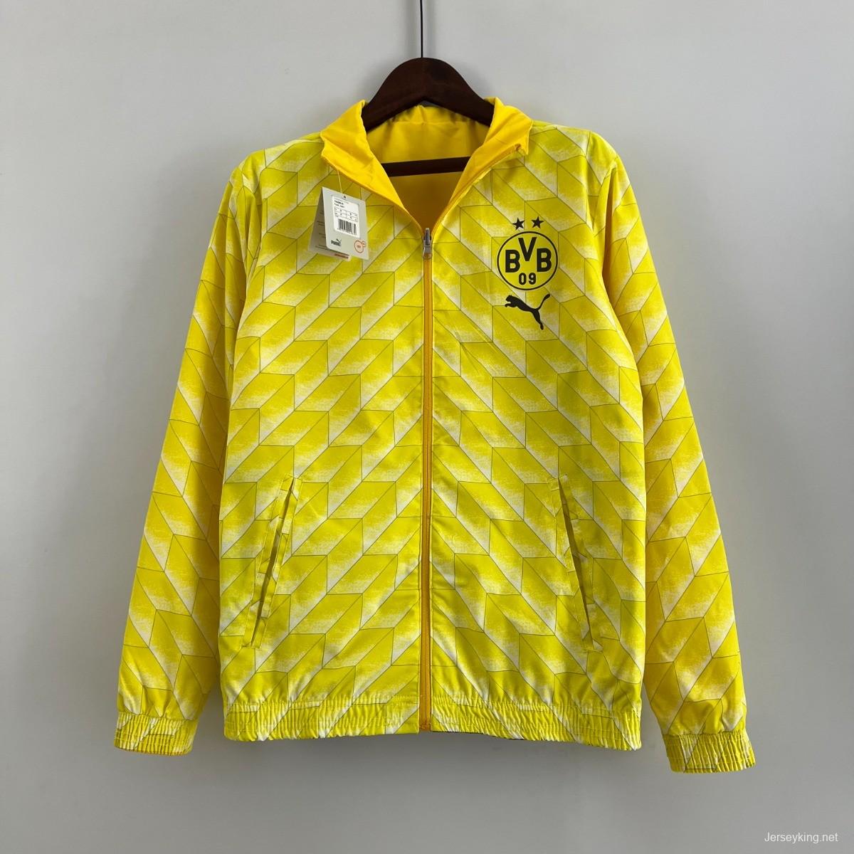 23/24 Borussia Dortmund Yellow Reversible Jersey