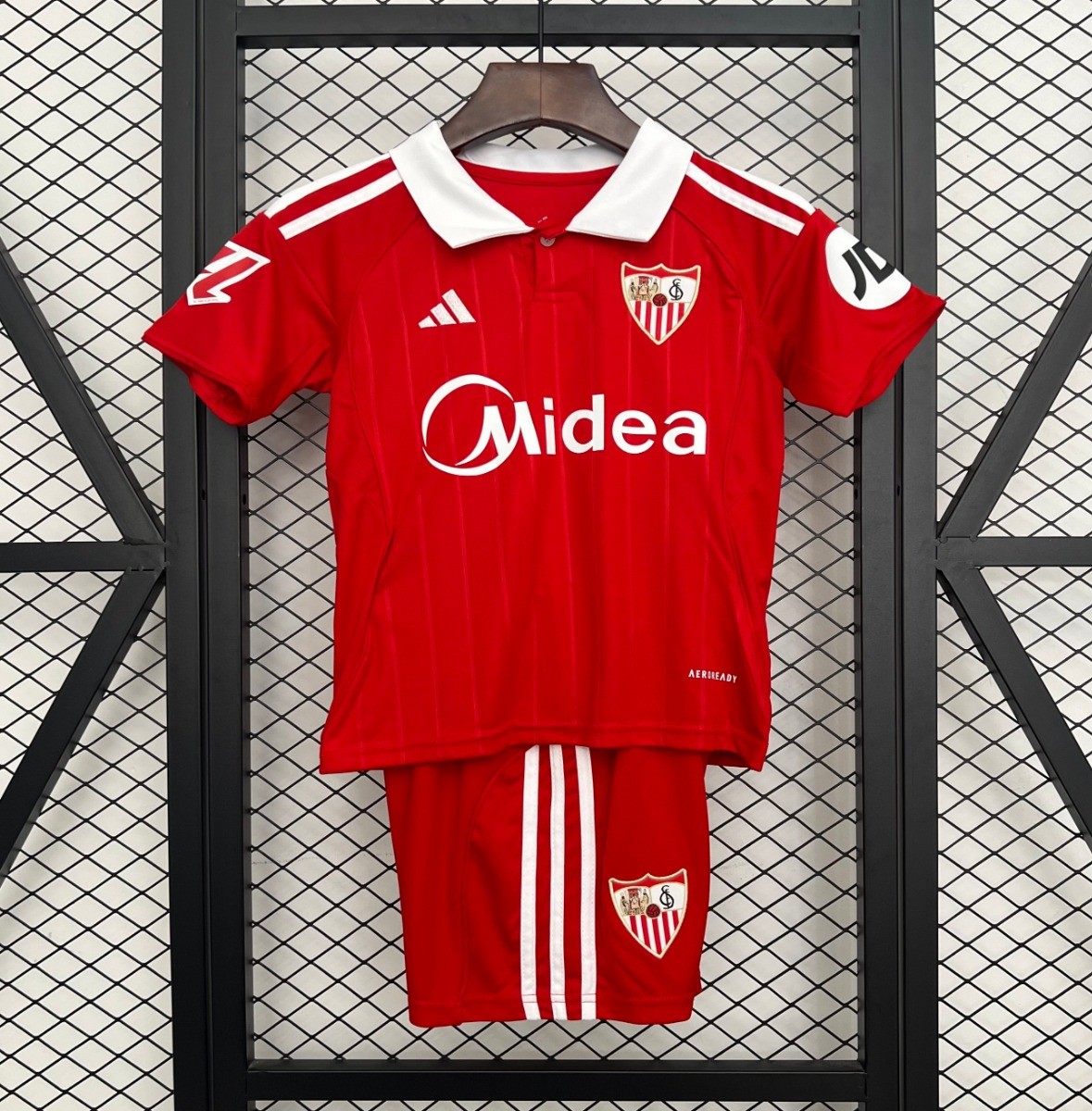 25/26 Sevilla Away 16-28 Jersey