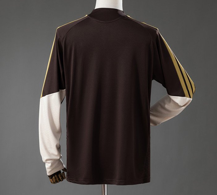 26/27 Flamengo Long Sleeved Training Jersey Uniform Brown