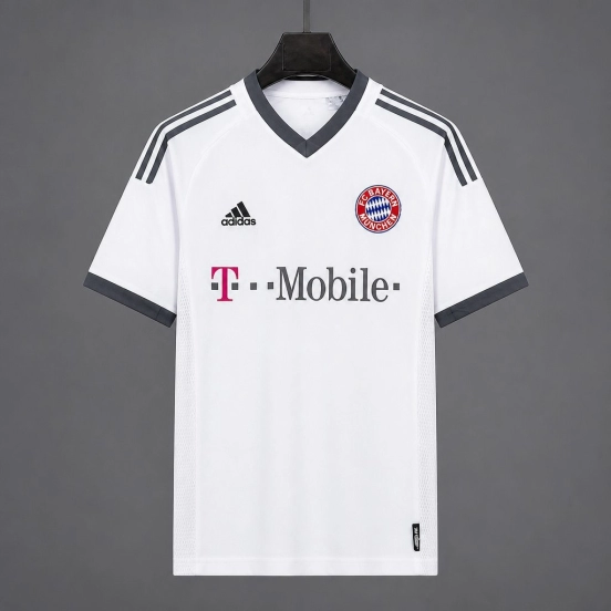 Retro 02/04 Bayern Munchen Away White Jersey